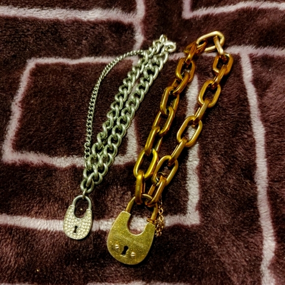 Four Michael Kors Bracelets - Picture 8 of 9